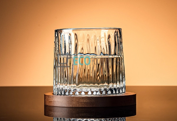 Склянка-доф для віскі 275 мл обертова на дерев