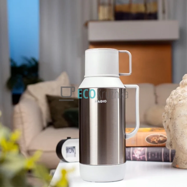 Термос 1.8л Magio зі скляною колбою (MG-1052S) Термос 1.8л Magio зі скляною колбою (MG-1052S)