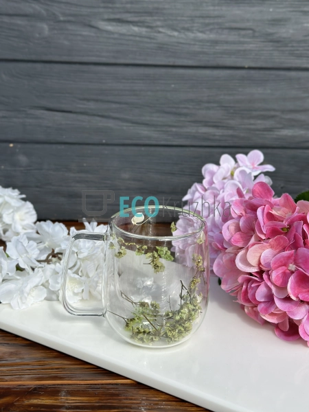 Скляна чашка з подвійними стінками та сухоцвітами 200 мл ... Скляна чашка з подвійними стінками та сухоцвітами 200 мл ...