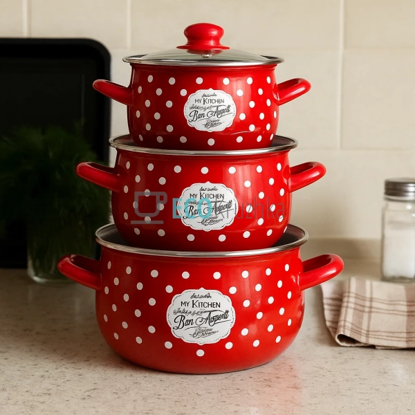 Набір із трьох емальованих к ...