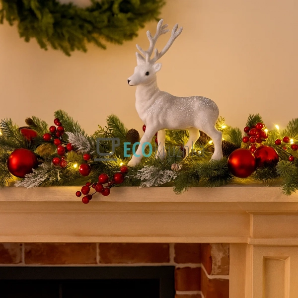 Засніжений новорічний олень 20 см — фігурка з флоковим п ...