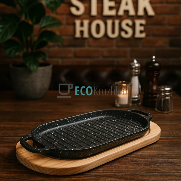 Чавунна сковорода-гриль 30.5 x 16.6 x 2 см на дерев