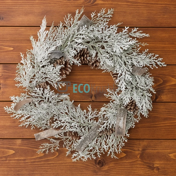 Декоративний вінок із засніженої хвої та шишок, 50 см (М ...