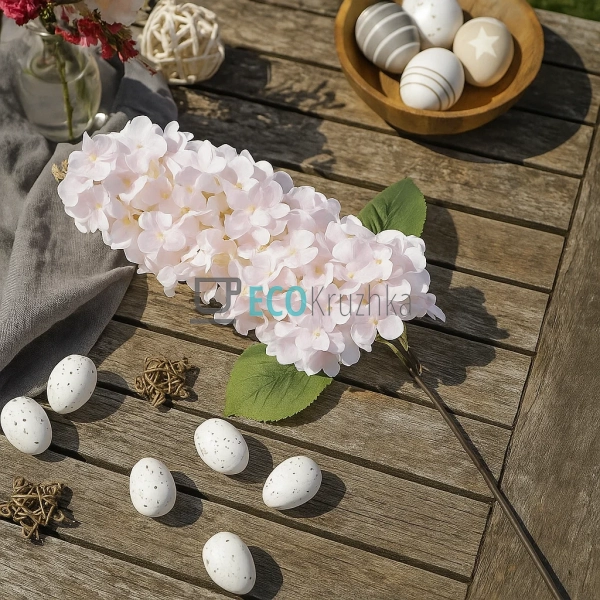 Декоративна гілка світло-рожевої гортензії Бобо 90 см (1 ... Декоративна гілка світло-рожевої гортензії Бобо 90 см (1 ...