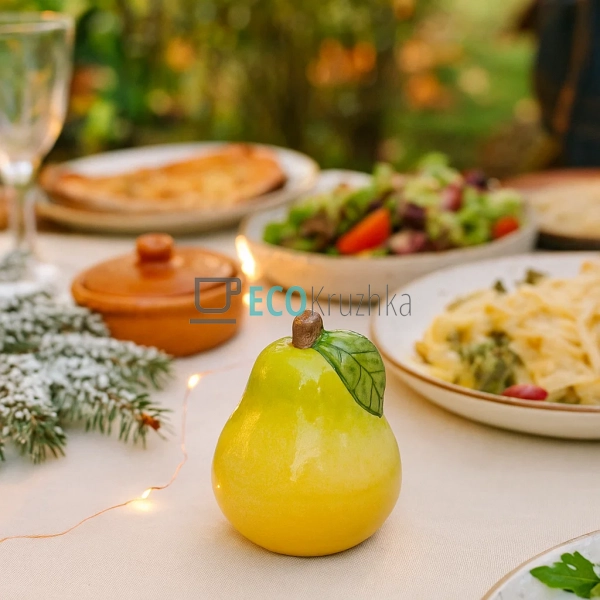 Керамічний декор "Жовта груша" 5x5x7 см (HA9-127)