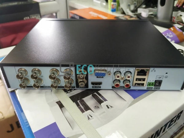 Комплект відеоспостереження AHD KIT 8 камер D001‑8 (JU-6 ...