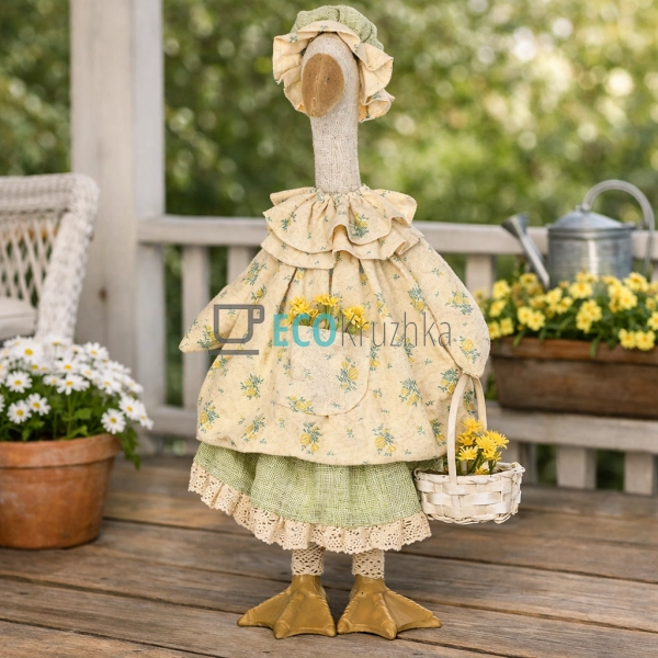 Декоративна статуетка Гуска з квітами 45 см (831-919)