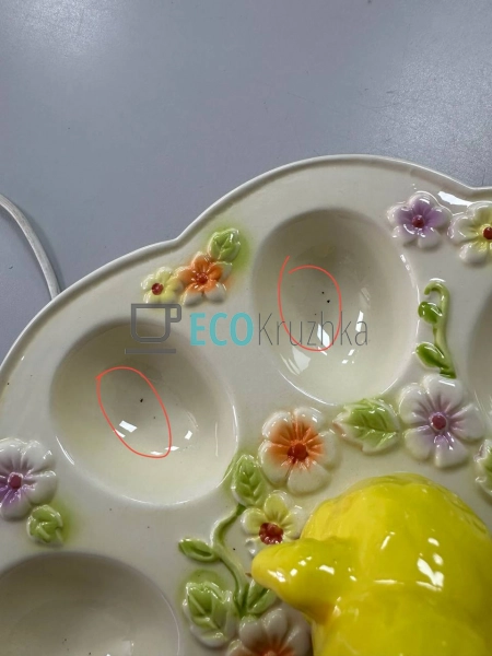 УЦІНКА Підставка для 8-и яєць керамічна Курча в квітах,  ...